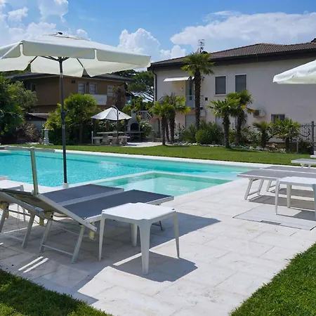 Apartament With Pool In Mattarana-gardasee 57798