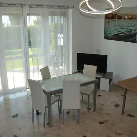 Apartamento With Pool In Mattarana-gardasee 57798